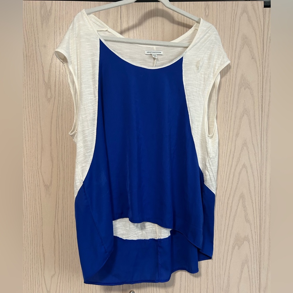 American Eagle Outfitters Royal Blue and Cream shirt